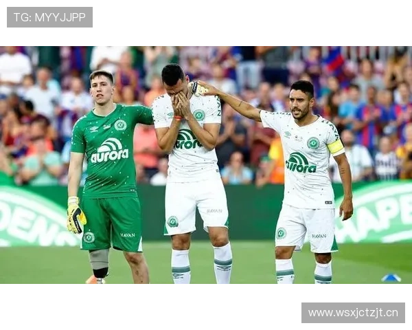 卡卢卢表示尤文图斯仍具争冠希望但需尽快提升积分表现